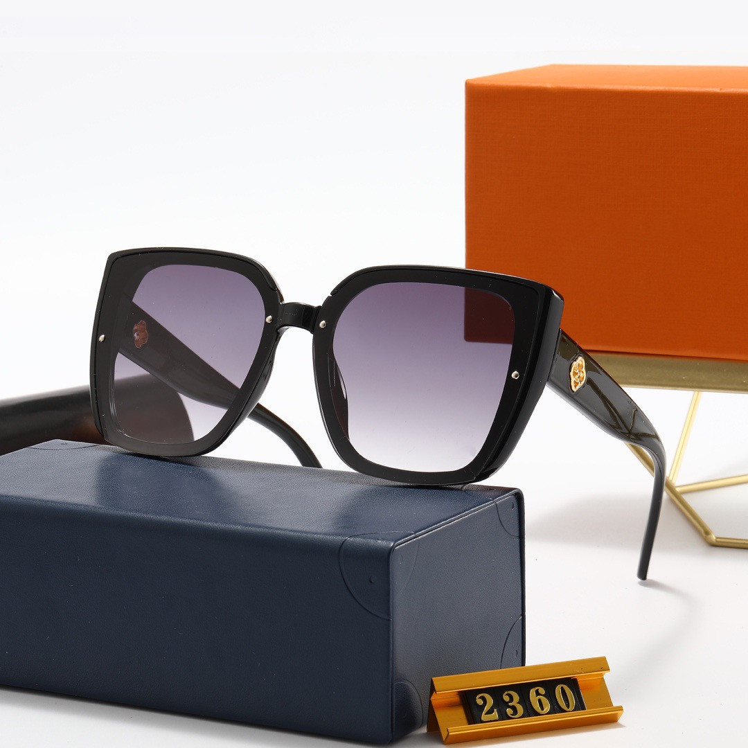Designer Sunglasses luxury brand glasses outdoor sunshade PC frame fashion classic women's high quality
Designer Sunglasses luxury brand glasses outdoor sunshade PC frame fashion classic women's high quality