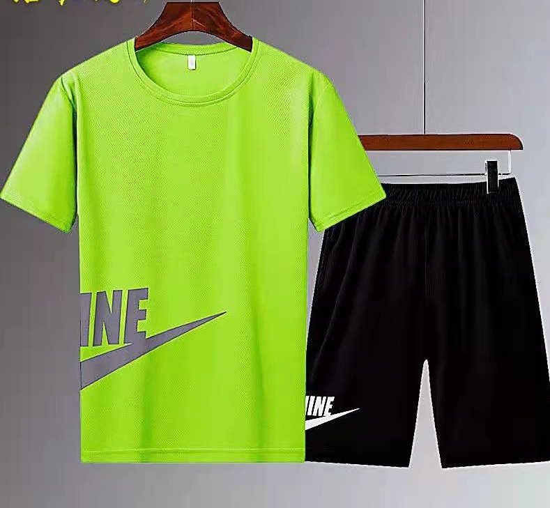 Designer Men Tracksuit Sportsuit Fashion Printed T Shirt Shorts Beach Quick Dry Set Size -5XL, Gray
Designer Men Tracksuit Sportsuit Fashion Printed T Shirt Shorts Beach Quick Dry Set Size -5XL, Gray
