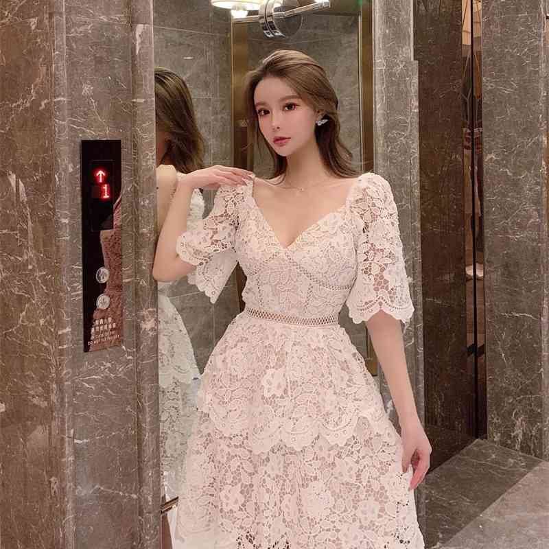 Arrival Summer Self portrait Runway Dress Hollow Short Sleeve Embroidered White Lace Dresses Vestidos 210520