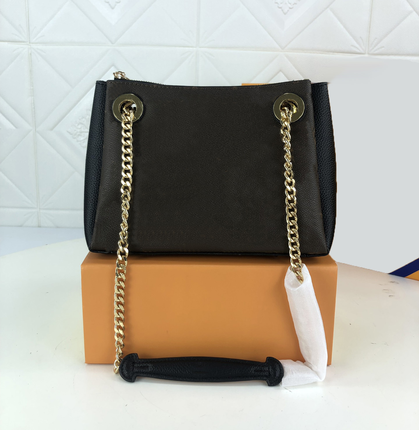 2023 Fashion Designer Women Totes luxury lady classic flower letter Handbags Tops quality leather shoulder bags Chains crossbody Bag Original Plaid purses 43v775, Brown monogrames
2023 Fashion Designer Women Totes luxury lady classic flower letter Handbags Tops quality leather shoulder bags Chains crossbody Bag Original Plaid purses 43v775, Brown monogrames