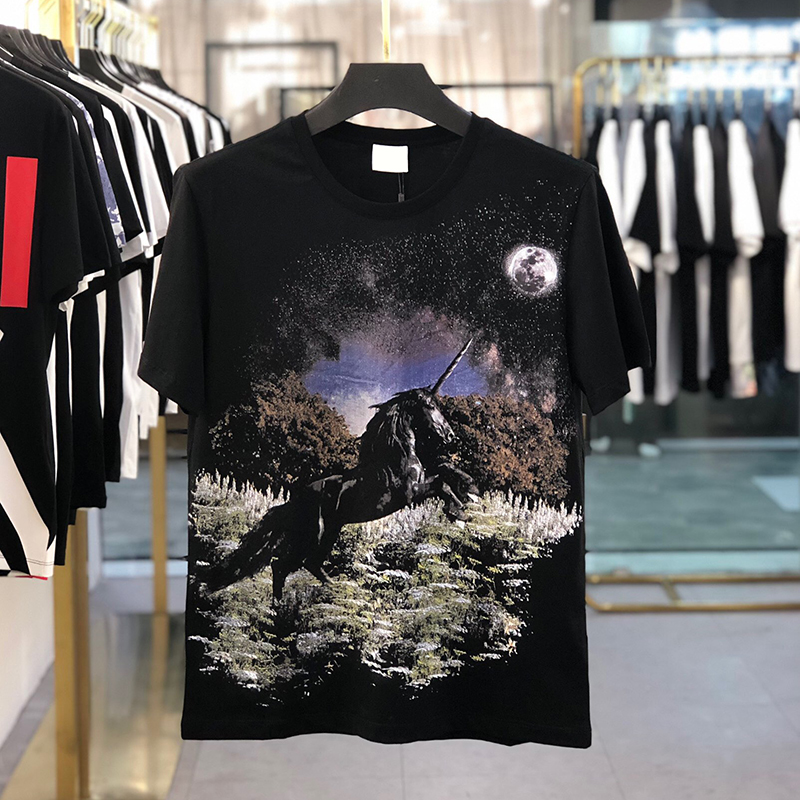 21ss Ins London England Unicorn In The Forest t shirt Skateboard Men Women Short Sleeve Tee Street Casual Tshirt, White;black
21ss Ins London England Unicorn In The Forest t shirt Skateboard Men Women Short Sleeve Tee Street Casual Tshirt, White;black
