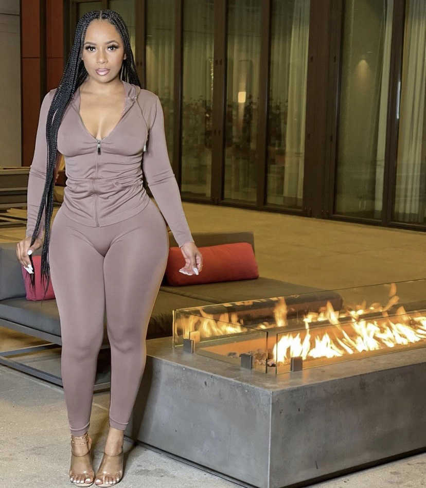 Women's Two Piece Pants Designers Women Clothes pants 2023 autumn new women wear solid color hooded leisure sports suit
