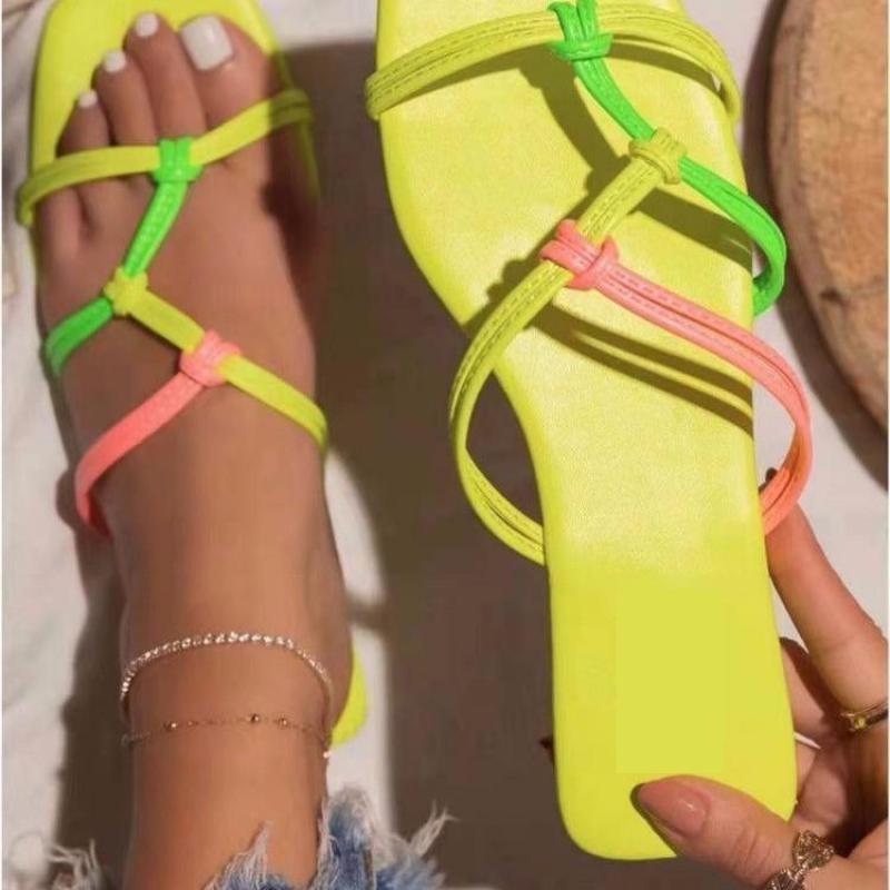 Women Sandals Slippers Square Toe Slides Summer Fashion Design Ladies Size 35-43 Zapatillas Mujer Casa Flat C0128, Black
Women Sandals Slippers Square Toe Slides Summer Fashion Design Ladies Size 35-43 Zapatillas Mujer Casa Flat C0128, Black