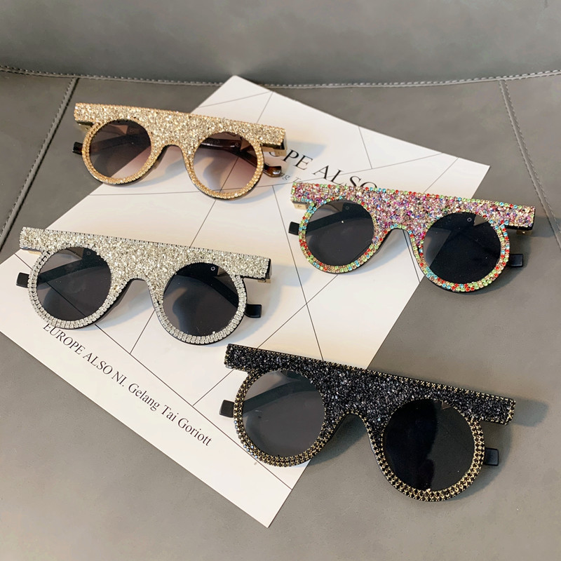 80% Off Store Online 1786 ins red, the same, vibrato, live, props, glasses, fashion magazines, covers, sunglasses, women.
80% Off Store Online 1786 ins red, the same, vibrato, live, props, glasses, fashion magazines, covers, sunglasses, women.