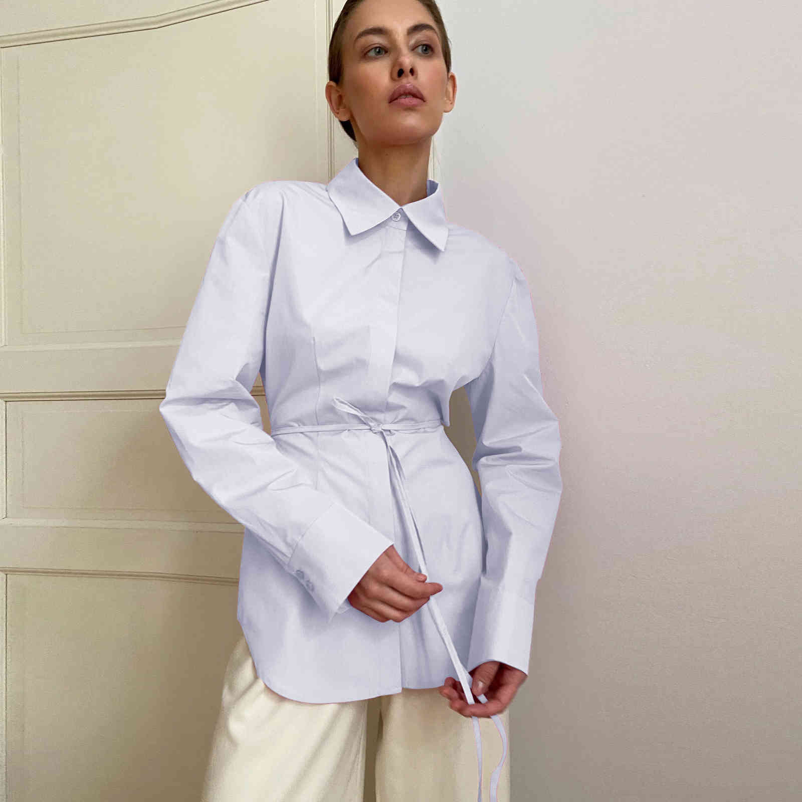 Women Blouse Long Sleeve Lace Up Shirts Backless Hollow Out Ladies Tops Sexy Shirt White Black 210524