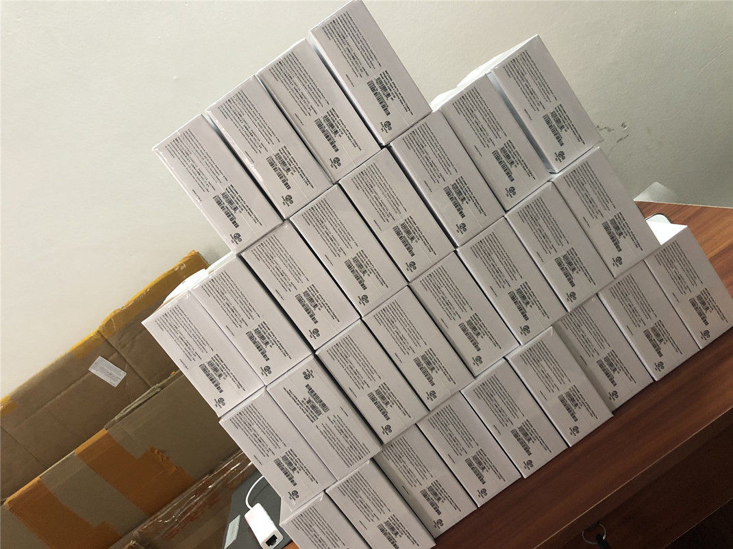 20pcs Air Gen 3 AP3 H1 Chip Metal Hinge Wireless Charging Bluetooth Headphones pk Pods 2 AP Pro AP2 W1 Earbuds 2nd Generation
20pcs Air Gen 3 AP3 H1 Chip Metal Hinge Wireless Charging Bluetooth Headphones pk Pods 2 AP Pro AP2 W1 Earbuds 2nd Generation