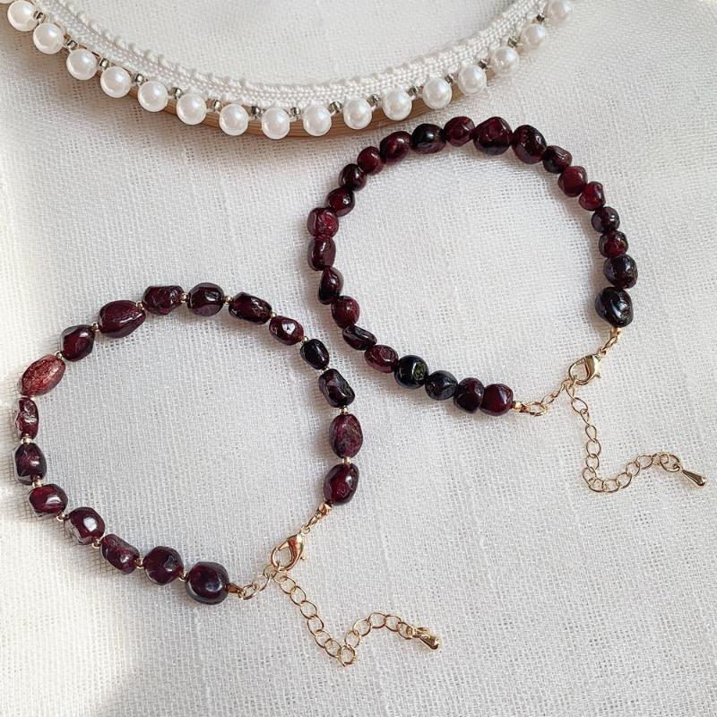 Beaded, Strands Rock Quartz Natural Gem Stone Bracelet For Women Irregular Chip Gravel Nugget Red Garnet Crystal Blessing Jewelry Reiki
Beaded, Strands Rock Quartz Natural Gem Stone Bracelet For Women Irregular Chip Gravel Nugget Red Garnet Crystal Blessing Jewelry Reiki