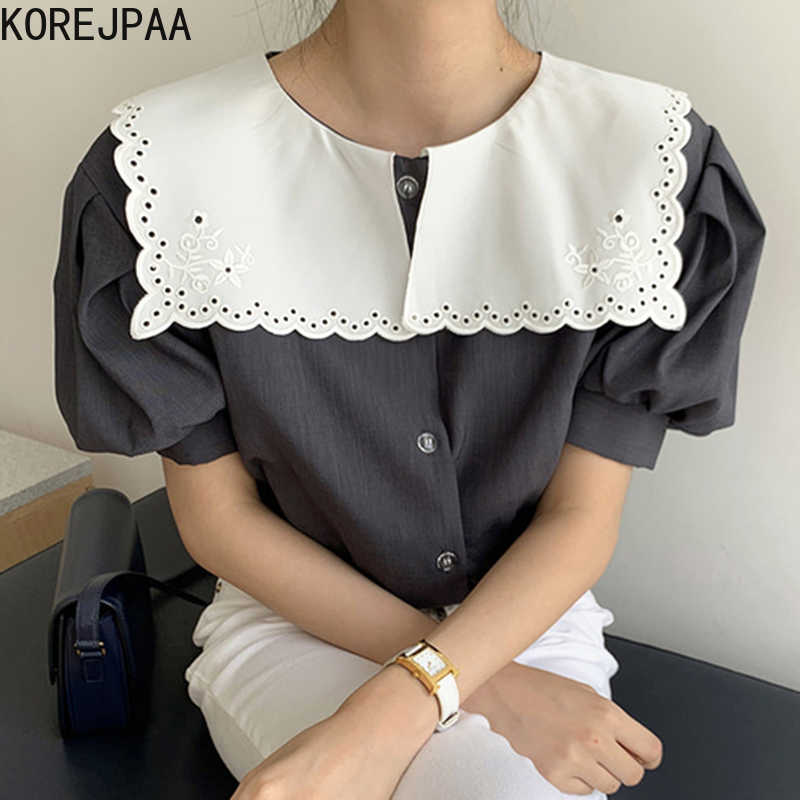 Korejpaa Women Shirt Summer Korean Chic Retro Age-Reducing Lace Embroidery Lapel Single-Breasted Loose Puff Sleeve Blouses 210526, Gray
Korejpaa Women Shirt Summer Korean Chic Retro Age-Reducing Lace Embroidery Lapel Single-Breasted Loose Puff Sleeve Blouses 210526, Gray
