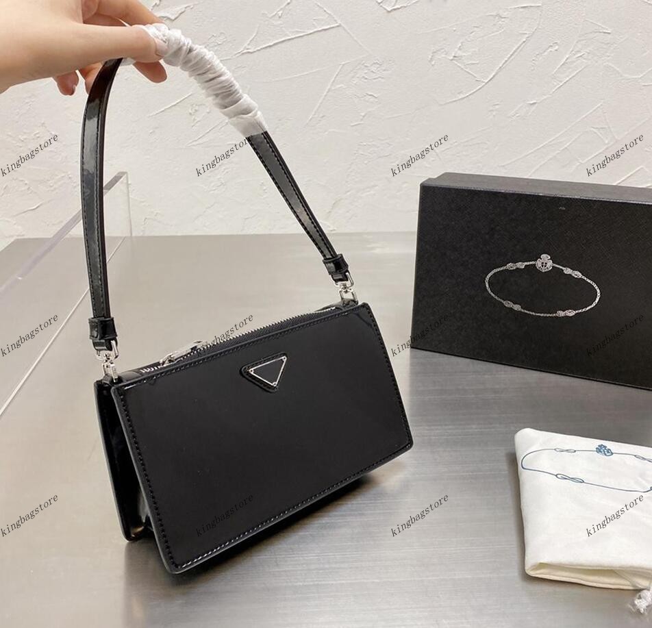 Top quality Women Handbag Luxurys Designers bag Fashion Leather Saddle Pochette handbags female Crossbody Tote shoulder Phone Vintage bags Purse with Box, 3#
Top quality Women Handbag Luxurys Designers bag Fashion Leather Saddle Pochette handbags female Crossbody Tote shoulder Phone Vintage bags Purse with Box, 3#