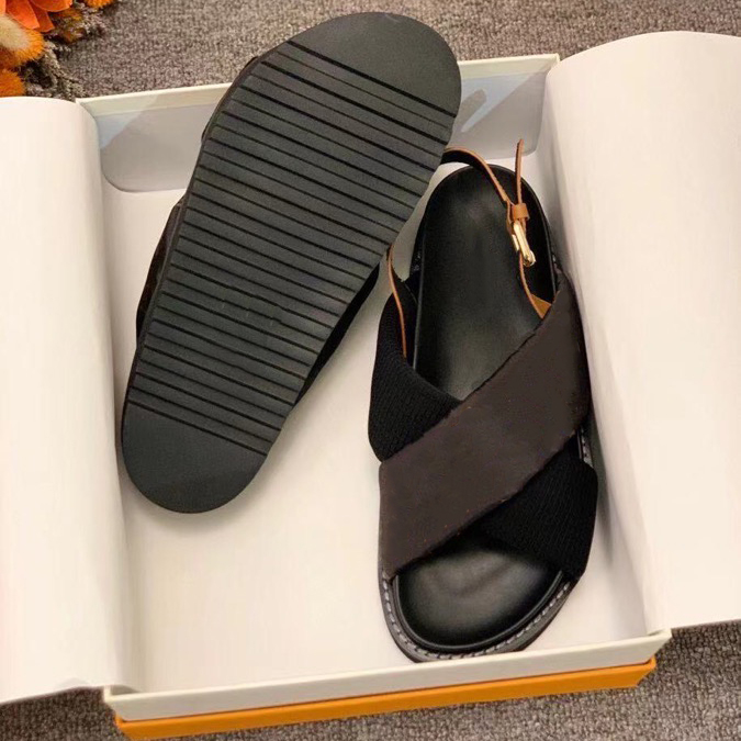 Designer Women Sandals Cross Strap Flat Slippers Luxurys Designers Shoes Summer Slides Size 35-41 XX-0128, Brown
Designer Women Sandals Cross Strap Flat Slippers Luxurys Designers Shoes Summer Slides Size 35-41 XX-0128, Brown