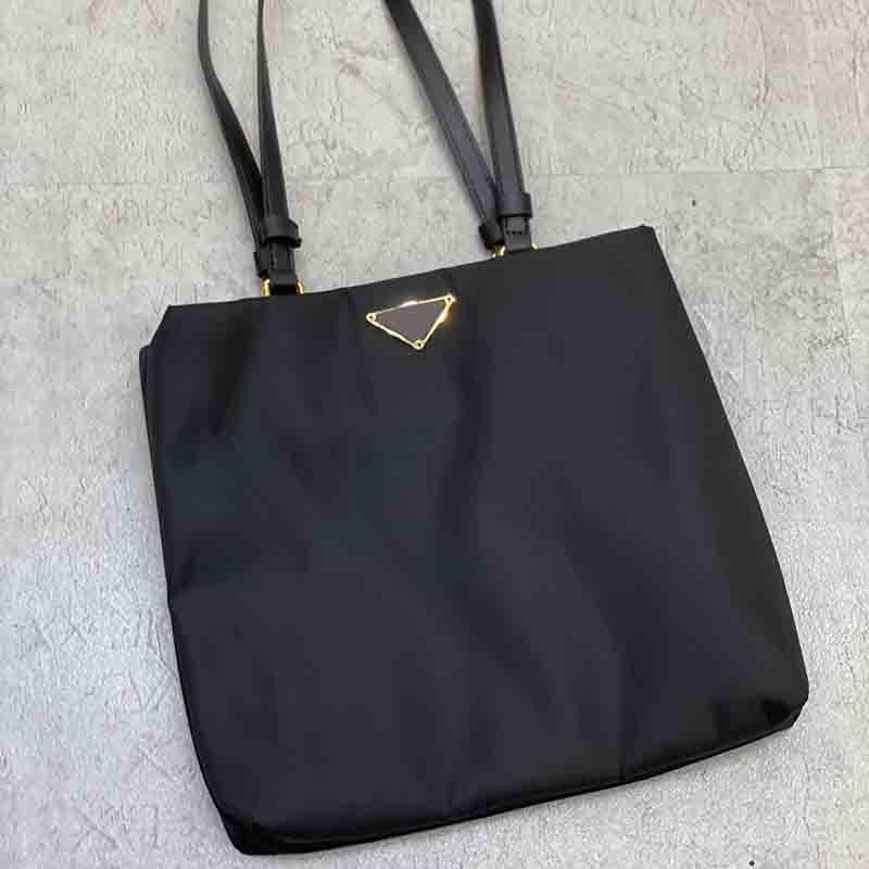 new Tote Bag Nylon Black shopping bag versatile hand classic single student shoulder Outlets
new Tote Bag Nylon Black shopping bag versatile hand classic single student shoulder Outlets