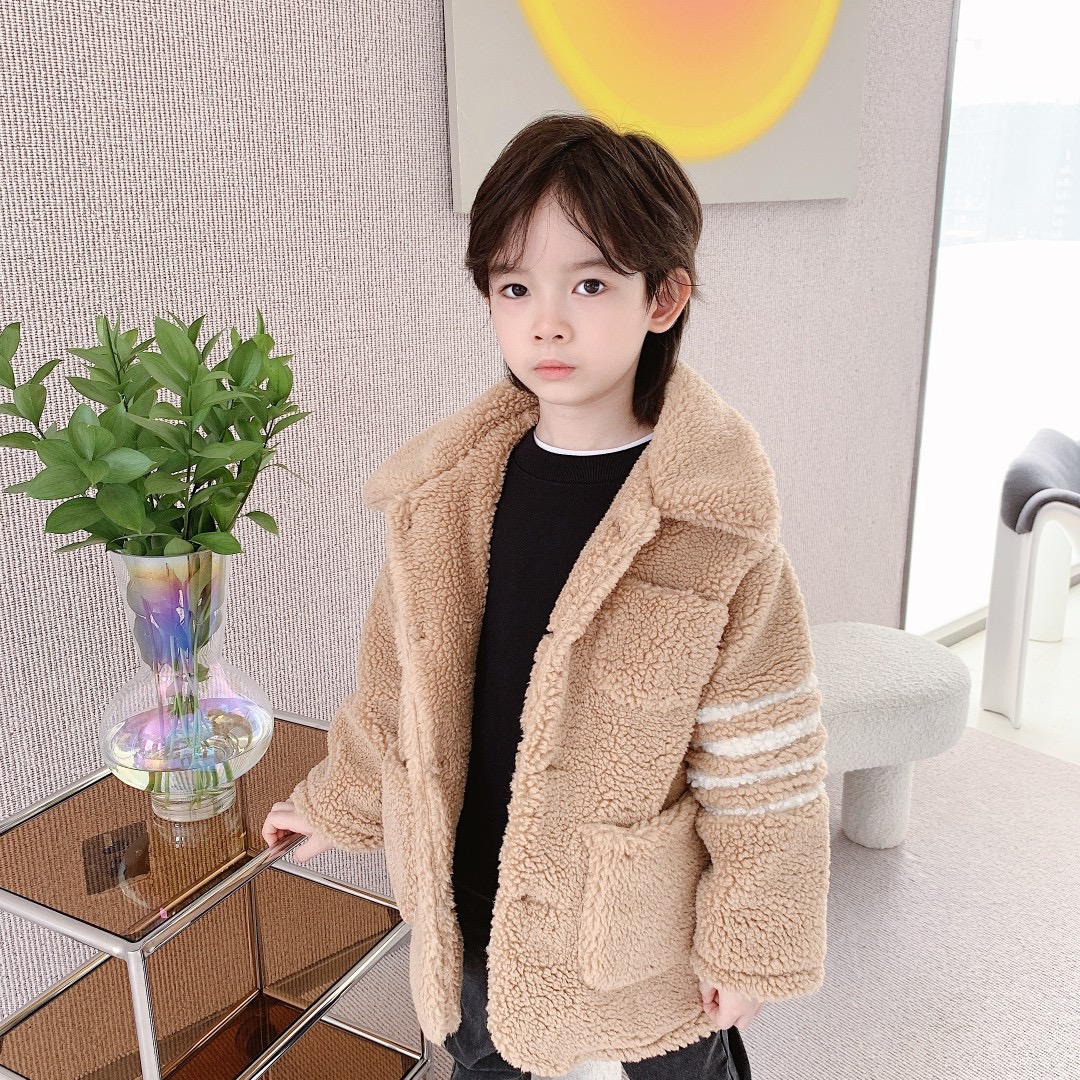 Winter Kids Fleece Coat For Girls Boys Cute turndown collar Warm Jacket Toddle Baby Boy outwear, Gray
Winter Kids Fleece Coat For Girls Boys Cute turndown collar Warm Jacket Toddle Baby Boy outwear, Gray