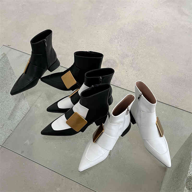 boots metal decorated mixed colors ankle for women side zip brand design pointed toe autumn botas mujer j195, Black
boots metal decorated mixed colors ankle for women side zip brand design pointed toe autumn botas mujer j195, Black
