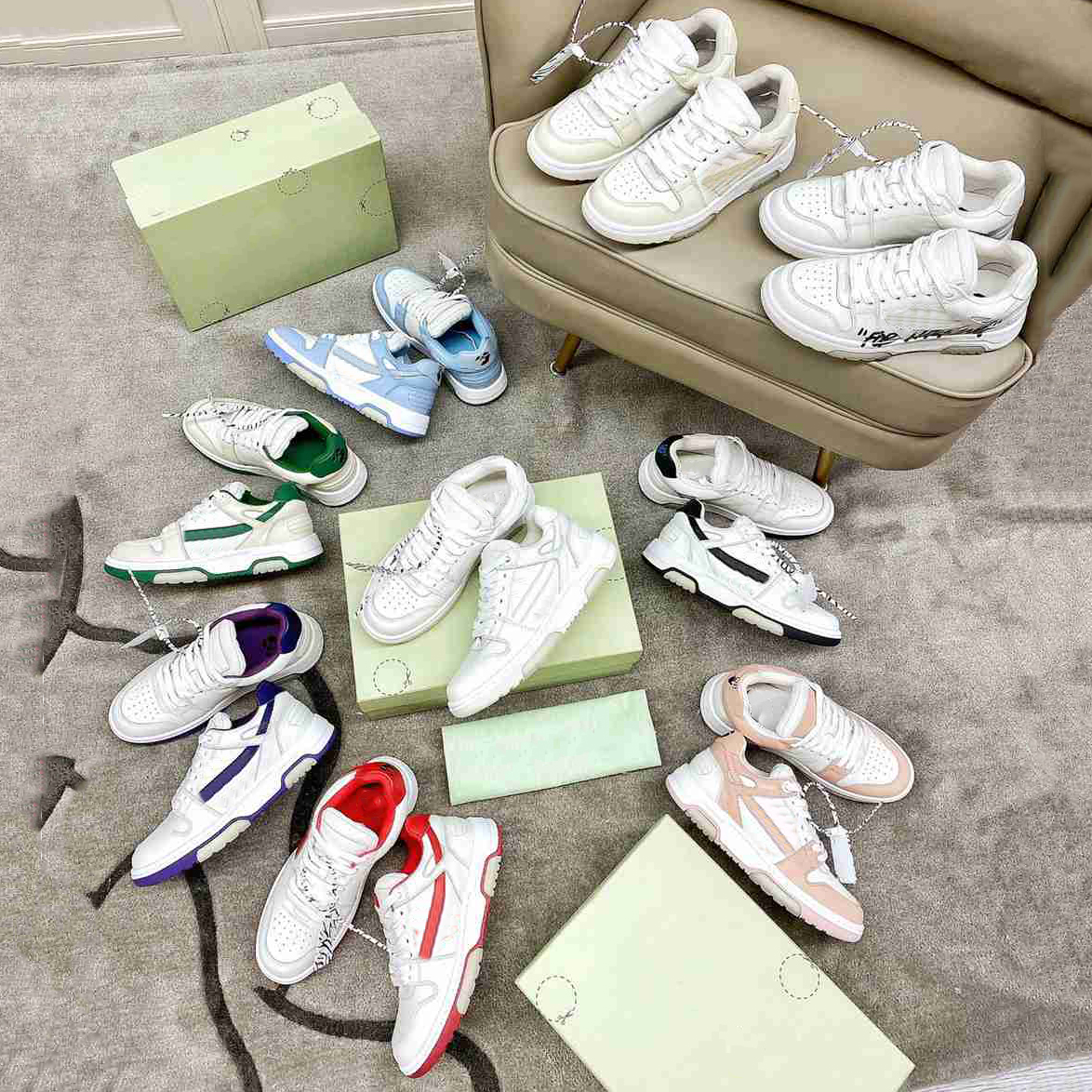 2021 high quality men and women casual shoes fashion sports multicolor leather shoelace box 35-46
2021 high quality men and women casual shoes fashion sports multicolor leather shoelace box 35-46