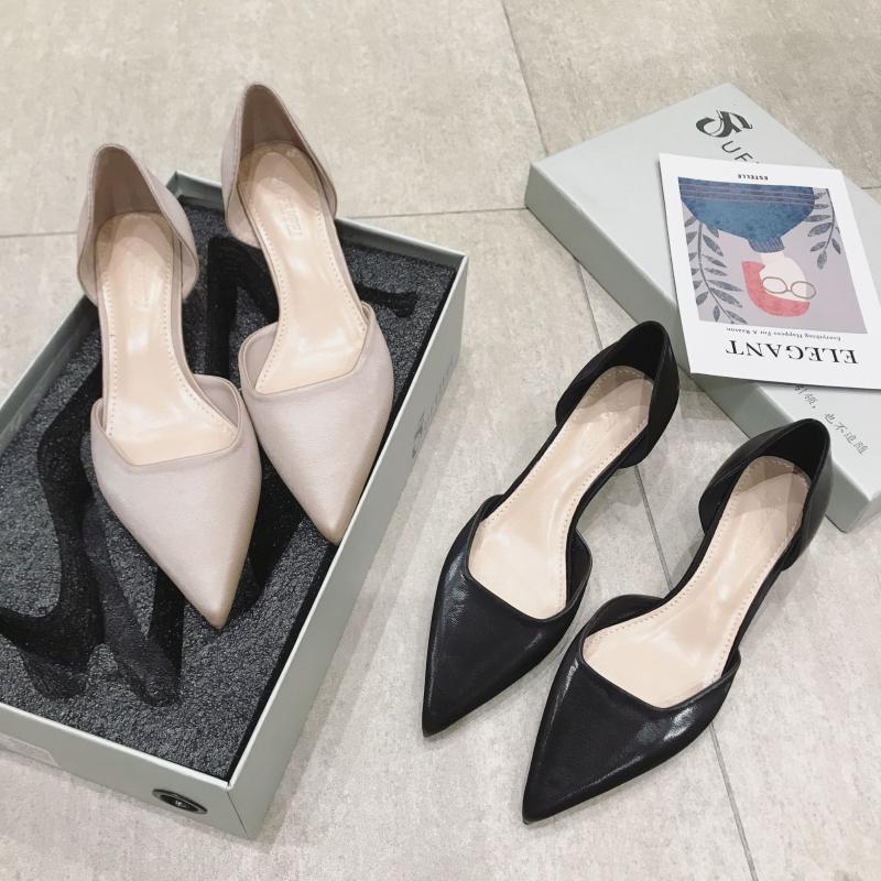 Hollow Women's High Heels Pointed Toe Stiletto Shallow Mouth Girly Style Ladies Single Shoes 4.5cm Heel Dress, Beige
Hollow Women's High Heels Pointed Toe Stiletto Shallow Mouth Girly Style Ladies Single Shoes 4.5cm Heel Dress, Beige