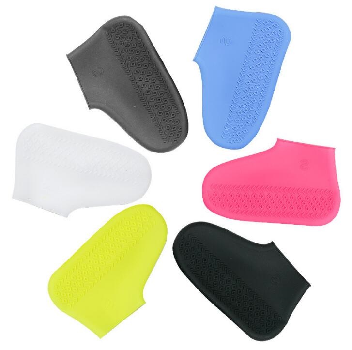 2021 Silicone rain boots shoe cover outdoor waterproof and rainproof shoecover thickened anti-skid wear-resistant sole men women foot covers footlockersale
2021 Silicone rain boots shoe cover outdoor waterproof and rainproof shoecover thickened anti-skid wear-resistant sole men women foot covers footlockersale