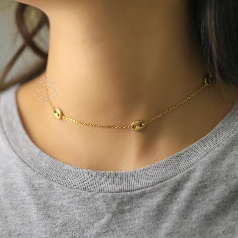 Pendant Necklaces Chic Coffee Bean Choker Necklace For Women Girl Marina Satellite Link Chain Pig Nose Charm Elegant Jewelry DN278
Pendant Necklaces Chic Coffee Bean Choker Necklace For Women Girl Marina Satellite Link Chain Pig Nose Charm Elegant Jewelry DN278