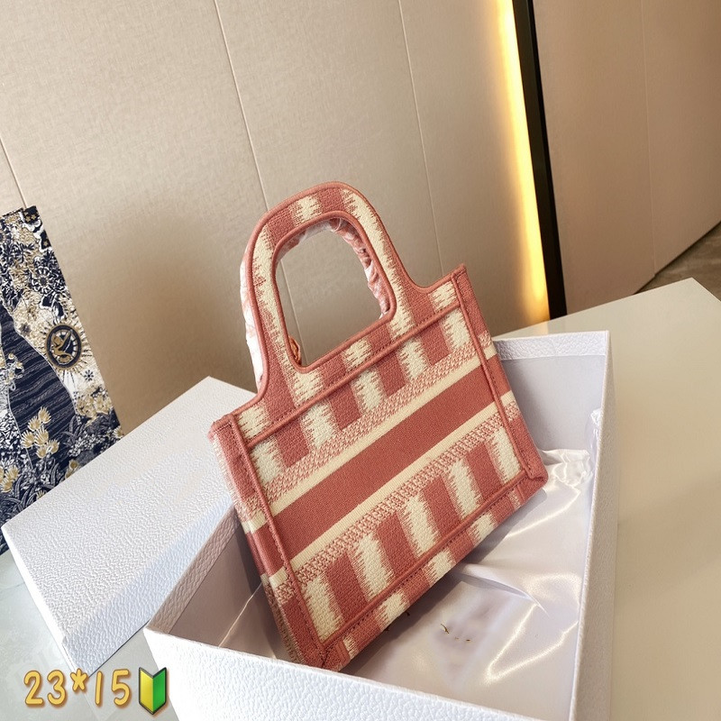 Handbag Shopping bag Crossbody Mini Book Tote purse Montaigne solid color fashion all match classic embroidery diamond retro portable leathe
Handbag Shopping bag Crossbody Mini Book Tote purse Montaigne solid color fashion all match classic embroidery diamond retro portable leathe