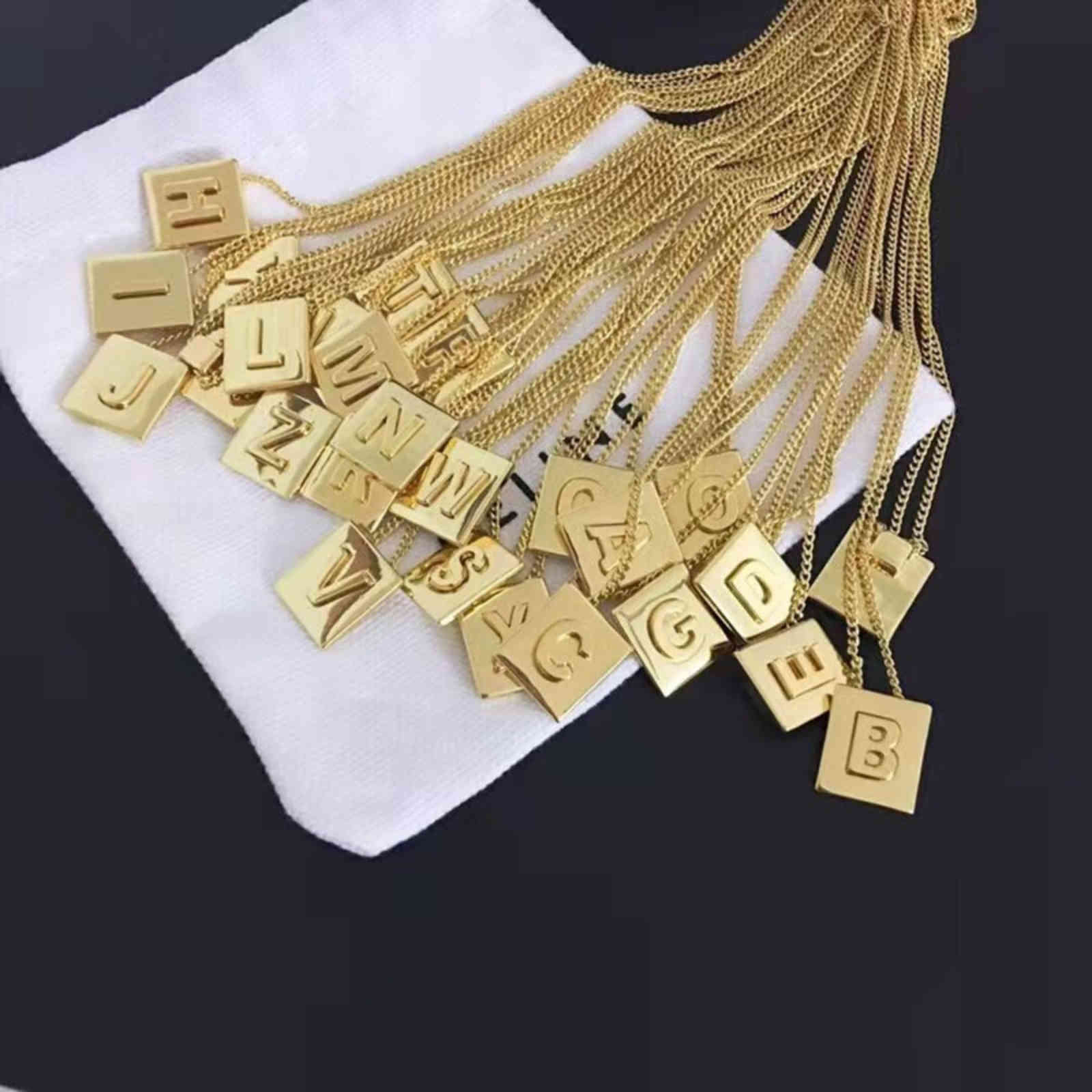 Brass Initial Letter Name Square Pendant Necklaces Women Necklace Luxury Brand Gold Chain 26 Alphabet Jewelry Designer
Brass Initial Letter Name Square Pendant Necklaces Women Necklace Luxury Brand Gold Chain 26 Alphabet Jewelry Designer