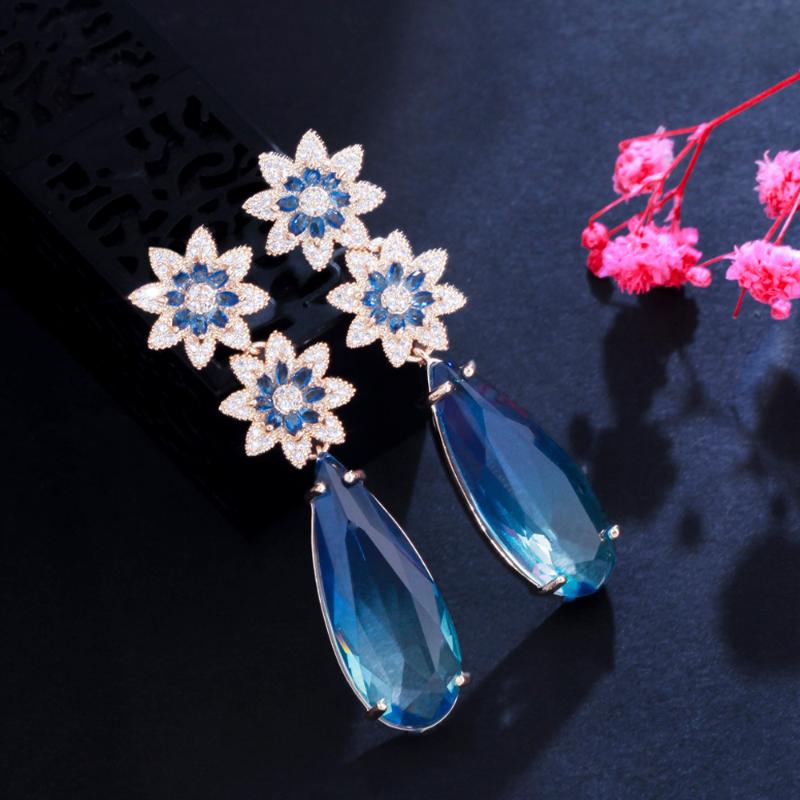 Dangle & Chandelier ThreeGraces Elegant Gradient Blue Cubic Zirconia Fashion Long Flower Drop Earrings For Women Wedding Party Jewelry ER680, Silver
Dangle & Chandelier ThreeGraces Elegant Gradient Blue Cubic Zirconia Fashion Long Flower Drop Earrings For Women Wedding Party Jewelry ER680, Silver