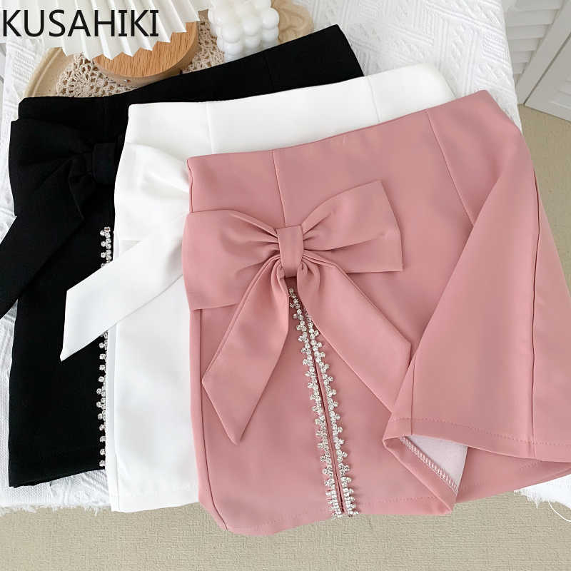 KUSAHIKI Summer Woman Skirt Sweet Korean Bowknot Diamonds High Waist Skirts Causal A-line Split Faldas Mujer 6G929 210602, Pink
KUSAHIKI Summer Woman Skirt Sweet Korean Bowknot Diamonds High Waist Skirts Causal A-line Split Faldas Mujer 6G929 210602, Pink