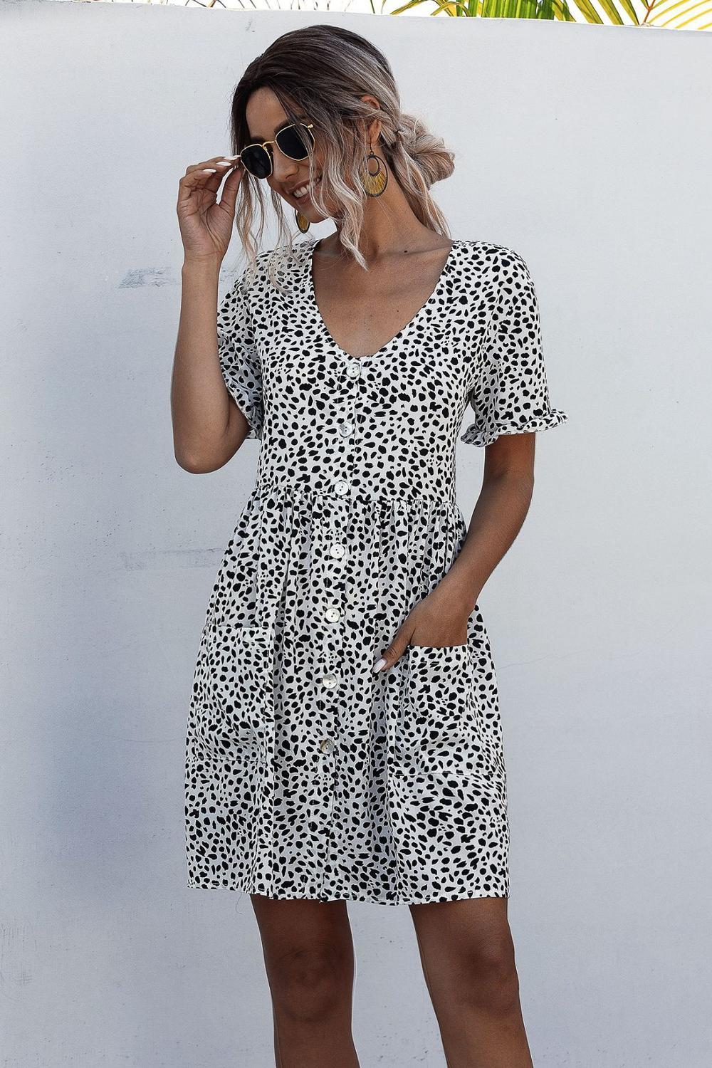 Casual Buttons Summer Dress Women Vintage V neck Short Sleeve Short Shirt Dresses Woman Beach Holiday Sundress Female Vestidos 210521