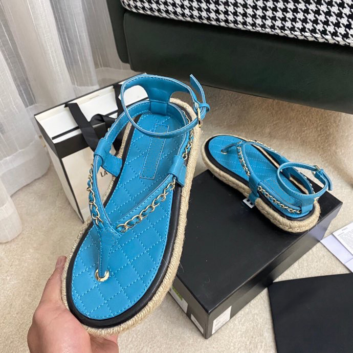 fashion Luxurys Designers Women Sandals Slides sandal Summer Gladiator Woman Casual Flat Shoes Ladies Beach Roman shoe 35-41, Black
fashion Luxurys Designers Women Sandals Slides sandal Summer Gladiator Woman Casual Flat Shoes Ladies Beach Roman shoe 35-41, Black