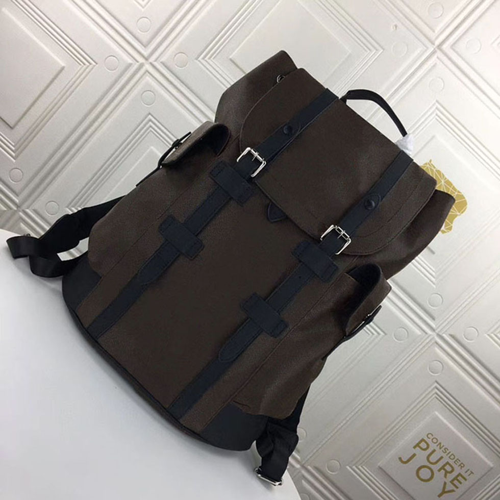 Designer CHRISTOPHER Small Backpack Men Buckle Leather High capacity Backpacks Top handle HandBags Outdoor Sports Coated canvas Back Pack Totes, Size: 41x48x13 cm
Designer CHRISTOPHER Small Backpack Men Buckle Leather High capacity Backpacks Top handle HandBags Outdoor Sports Coated canvas Back Pack Totes, Size: 41x48x13 cm