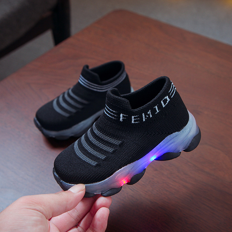 Size 21-30 Baby Led Light Up Shoes Girls Breathable Anti-slippery Shoes Boys Wear-resistant Sneakers Children Luminous Sneakers, Black
Size 21-30 Baby Led Light Up Shoes Girls Breathable Anti-slippery Shoes Boys Wear-resistant Sneakers Children Luminous Sneakers, Black