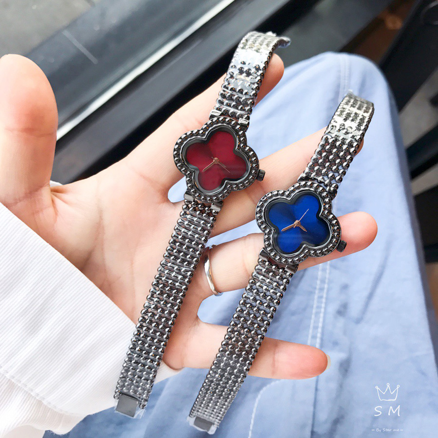 Fashion Brand Watches Women Girl Flowers Style Steel Metal Wrist Watch VA03, Slivery;brown
Fashion Brand Watches Women Girl Flowers Style Steel Metal Wrist Watch VA03, Slivery;brown