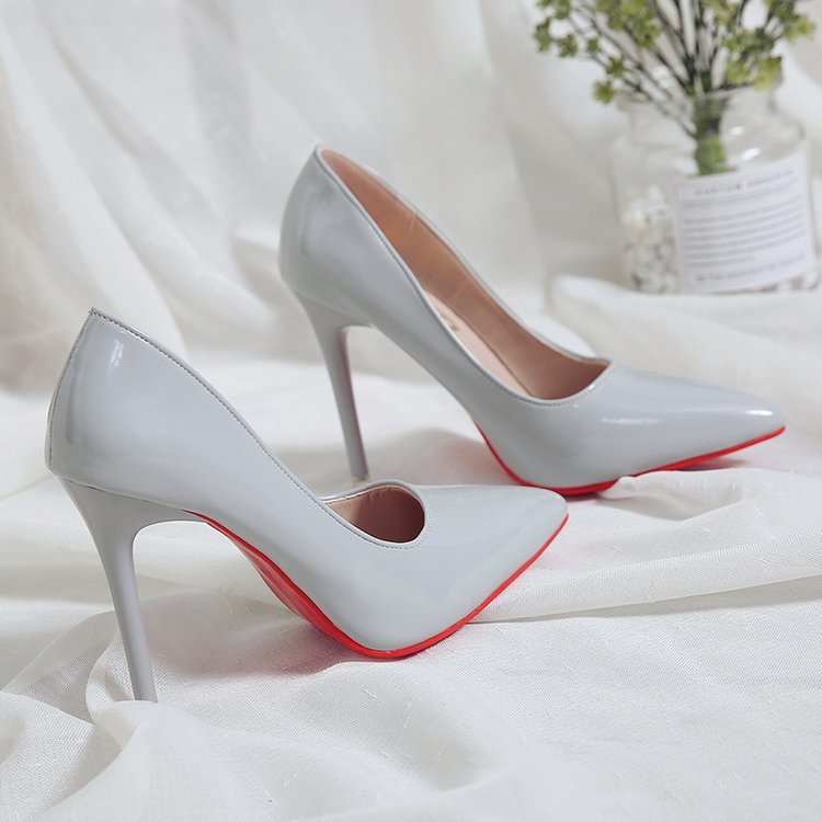 Nude Color Small Fresh High Heels Patent Leather Stiletto Single Shoes Korean Sexy Pointed Pumps Black Professional Work Shoes Y0406, Packing bag
Nude Color Small Fresh High Heels Patent Leather Stiletto Single Shoes Korean Sexy Pointed Pumps Black Professional Work Shoes Y0406, Packing bag