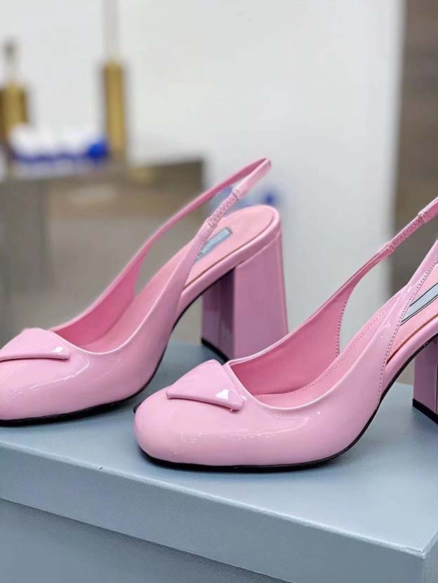 2022 early spring dress shoes classic sandals wedding shoes women's 4color party thick heel flat top luxury designer standard sizes 35-41, Heel 9cm
2022 early spring dress shoes classic sandals wedding shoes women's 4color party thick heel flat top luxury designer standard sizes 35-41, Heel 9cm