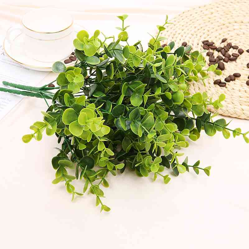 Simulated big eucalyptus Yiwu simulated flower plastic money leaf green plant photography decoration props
Simulated big eucalyptus Yiwu simulated flower plastic money leaf green plant photography decoration props