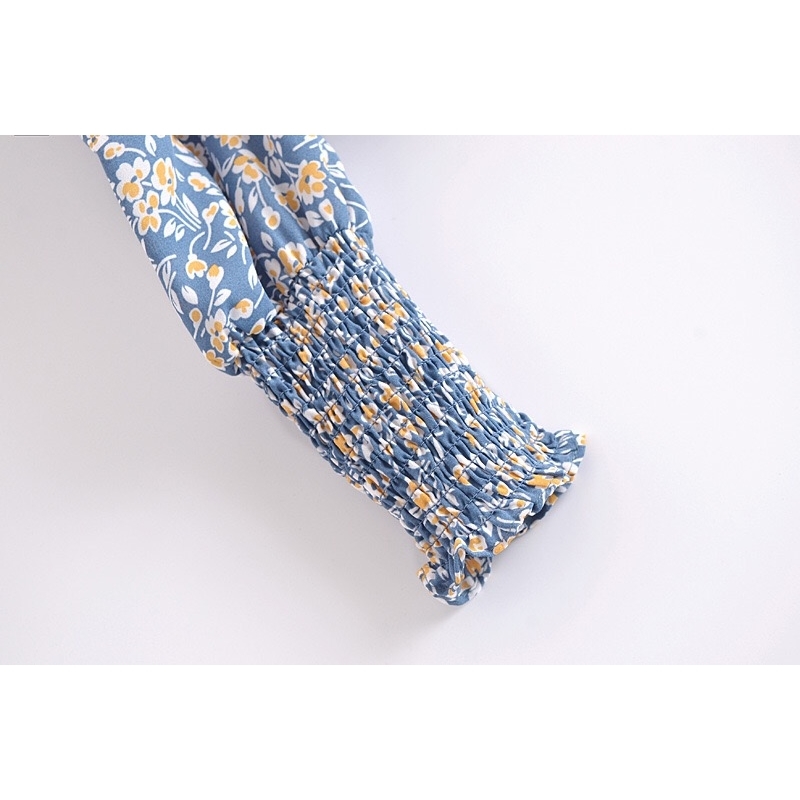 Vintage Blue Floral Print Crop Shirt Women Sexy Square Neck Elastic Ruched Body Slim Fit Blouse French Summer Elegant Tops 210429