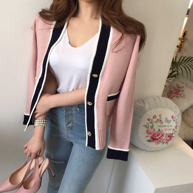 Colorfaith Winter Spring Women's Sweaters V-Neck Casual Buttons Cardigans Fashionable Pocket Korean Knitwears SWC7836 210918