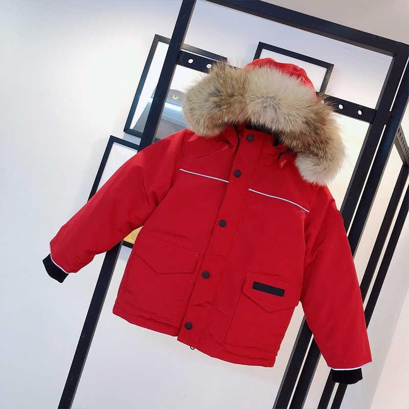 kids jacket fashion designer winter down coat outdoor thermal windproof waterproof real wolf fur red, Black 
kids jacket fashion designer winter down coat outdoor thermal windproof waterproof real wolf fur red, Black