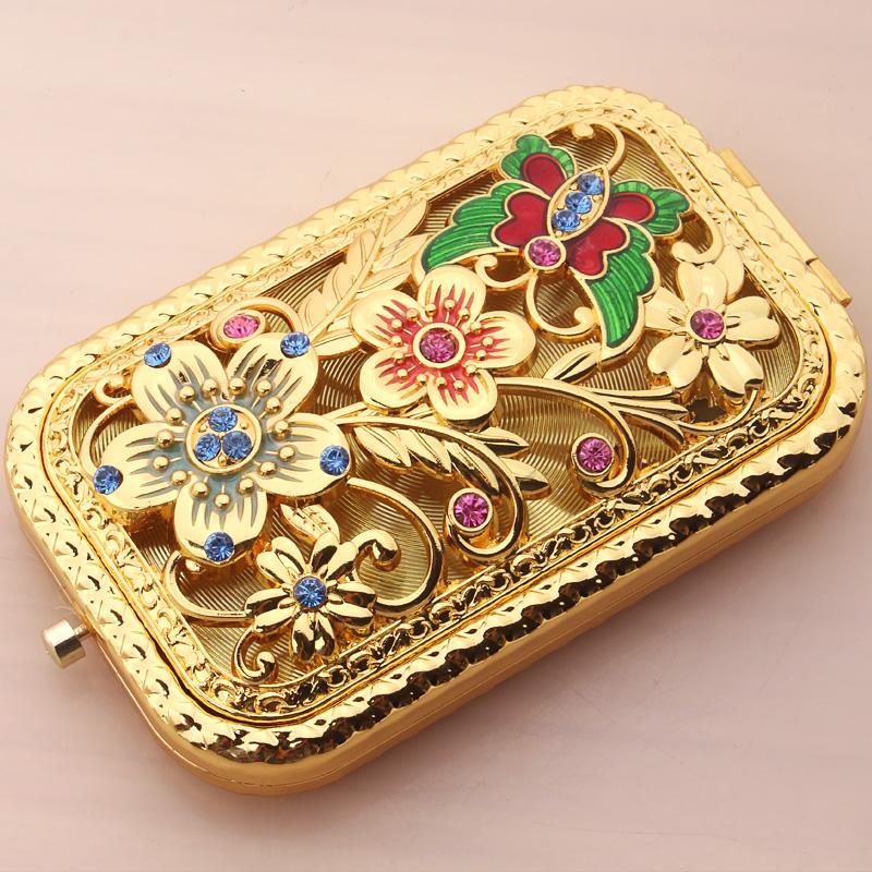 Mirrors Russia Mini Portable Double-sided Mirror Magnify Makeup Small Folding Retro Circle Flip
Mirrors Russia Mini Portable Double-sided Mirror Magnify Makeup Small Folding Retro Circle Flip