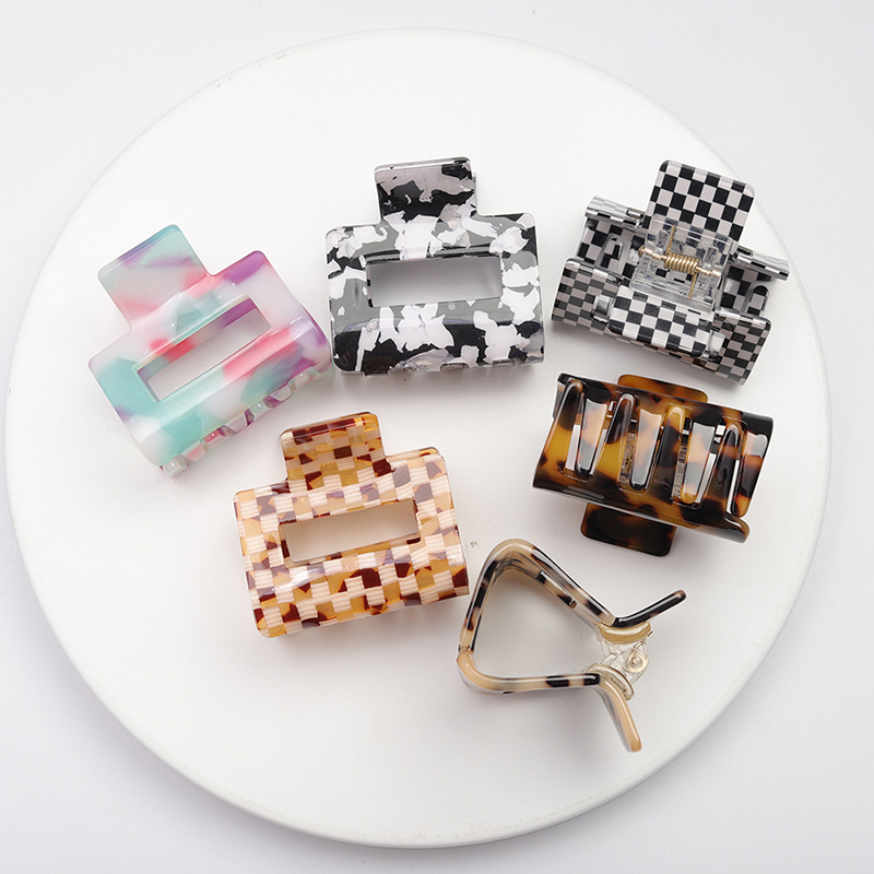 Retro Acetate Hairpin Square Hollow Korean Fashion Ins Girl Catch Clamps Small Fresh Leopard Print Catch-Clip Temperament Simple Headpin Hair Accessories Jewelry
Retro Acetate Hairpin Square Hollow Korean Fashion Ins Girl Catch Clamps Small Fresh Leopard Print Catch-Clip Temperament Simple Headpin Hair Accessories Jewelry