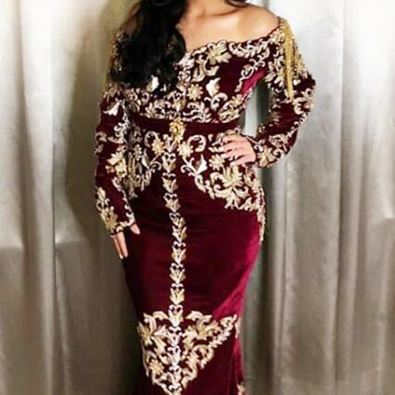 Elegant Arabic Dubai Burgundy Mermaid Formal Evening Dresses With Long Sleeves 2021 Gold Lace Appliques Morocco Kaftan Prom Dress Deep V-neck Special 