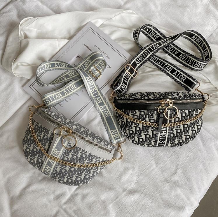 Shell Bag Women's Fashion Letter Chain Chest Bag Trendy Mobile Phone Pocket Casual Simple Messenger BagS, Grey
Shell Bag Women's Fashion Letter Chain Chest Bag Trendy Mobile Phone Pocket Casual Simple Messenger BagS, Grey