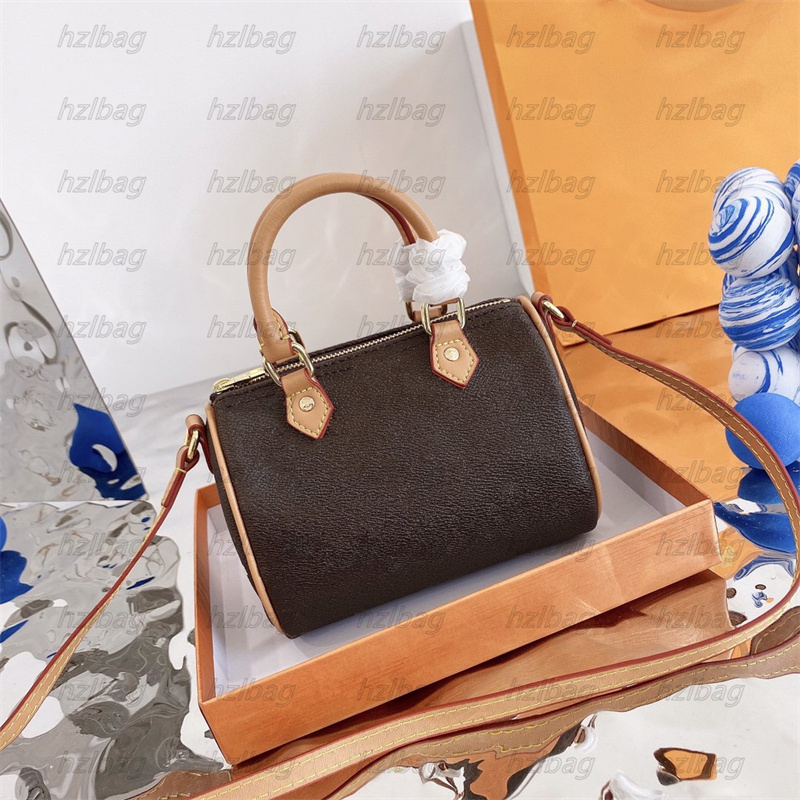 Speedy Nano BANDOULIERE 16 20cm Classic Tote Bag Letter Boston Bandouliere 30 Cross body Handbag Womens Leather Totes Speedy Bags 25cm, 01
Speedy Nano BANDOULIERE 16 20cm Classic Tote Bag Letter Boston Bandouliere 30 Cross body Handbag Womens Leather Totes Speedy Bags 25cm, 01