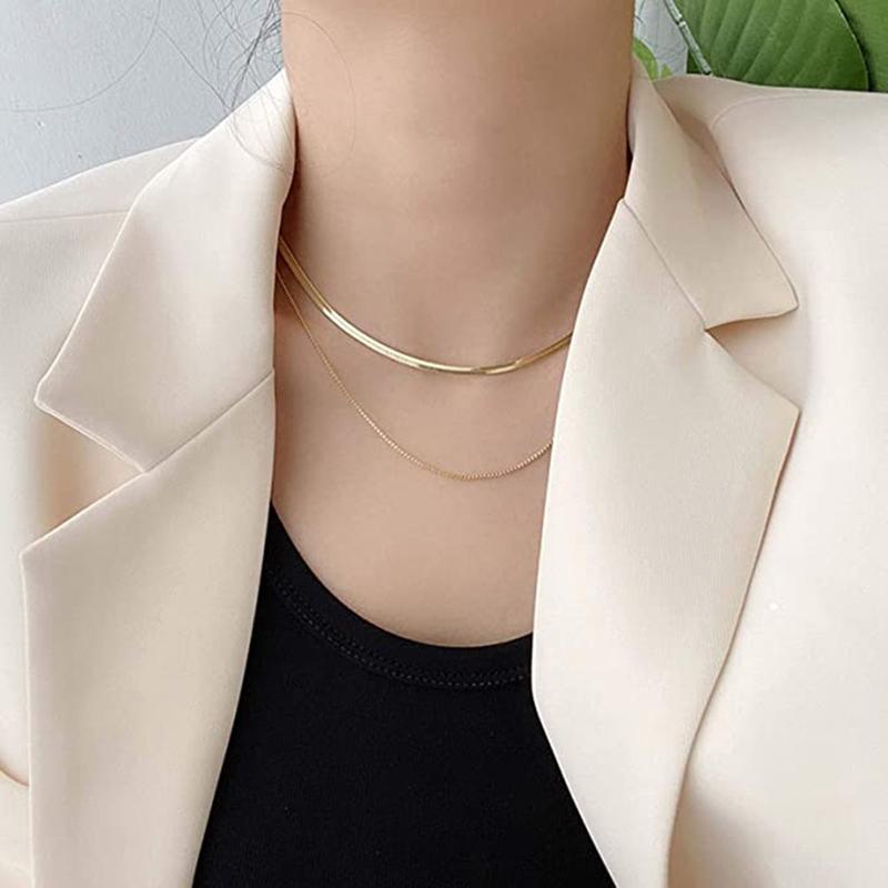 Chains Double-Layer Snake Bone Short Necklaces Women's Indifference Department Niche Design Simple Choker Oblate Folded, Silver
Chains Double-Layer Snake Bone Short Necklaces Women's Indifference Department Niche Design Simple Choker Oblate Folded, Silver