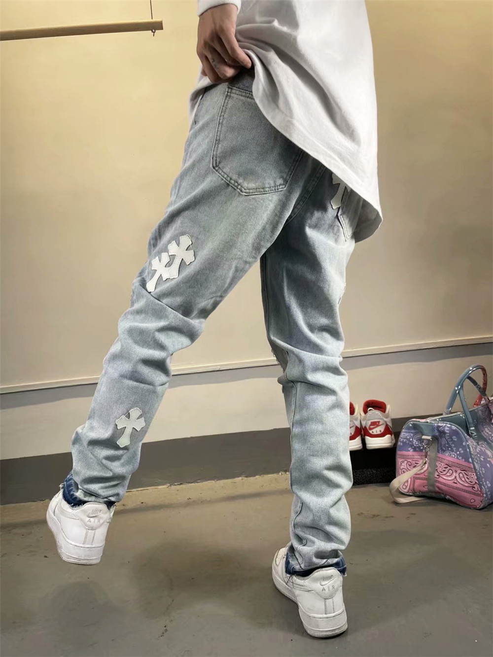 Men's Patch Jeans Man 'side Stripe Zipper INS Stretch Cross Ripped Hole Black Hip Hop Sportswear Waist Joggers Pants Fashion Cloting, Blue
Men's Patch Jeans Man 'side Stripe Zipper INS Stretch Cross Ripped Hole Black Hip Hop Sportswear Waist Joggers Pants Fashion Cloting, Blue
