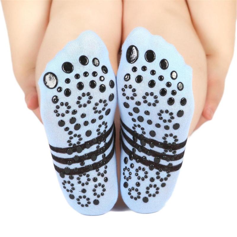 Sports Socks Womens Yoga Low Cut Anti Slip Sticky Bottom Workout Pilates Grip Sock For Woman Dance Slippers Fitness Ballet Socken, Lavender
Sports Socks Womens Yoga Low Cut Anti Slip Sticky Bottom Workout Pilates Grip Sock For Woman Dance Slippers Fitness Ballet Socken, Lavender
