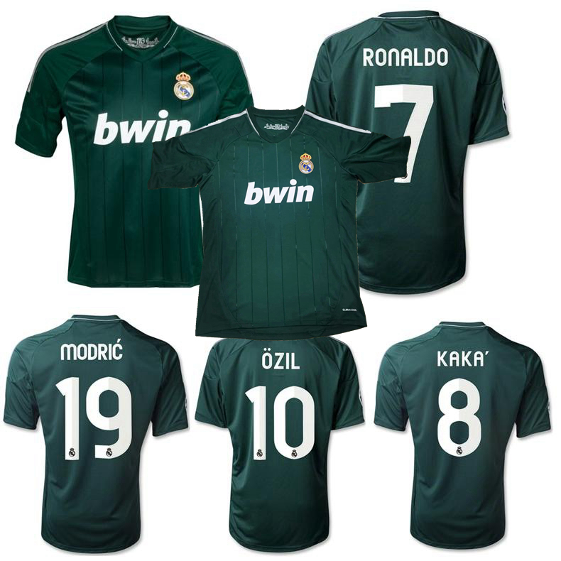 Retro classic 2012 2013 Real Madrid soccer jerseys RONALDO ALONSO MODRIC BENZEMA KAKA 12 13 football shirt
Retro classic 2012 2013 Real Madrid soccer jerseys RONALDO ALONSO MODRIC BENZEMA KAKA 12 13 football shirt