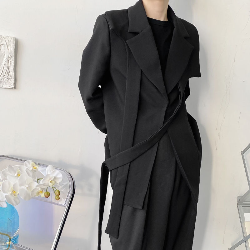2021 Autumn Men's Wear New Niche Asymmetric Ribbon Design Long Sleeve Suit Coat Men's Black White Japan Streetwear Blazer, White;black
2021 Autumn Men's Wear New Niche Asymmetric Ribbon Design Long Sleeve Suit Coat Men's Black White Japan Streetwear Blazer, White;black