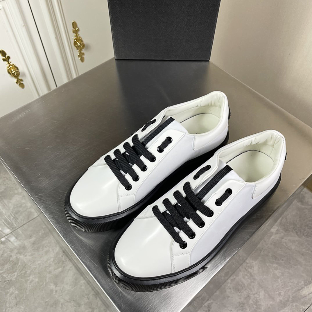 Top quality Spring/Autumm men Shoes luxury designer sneaker High-end men's athleisure shoe four colors available with box are size38-44, As picuter 3
Top quality Spring/Autumm men Shoes luxury designer sneaker High-end men's athleisure shoe four colors available with box are size38-44, As picuter 3