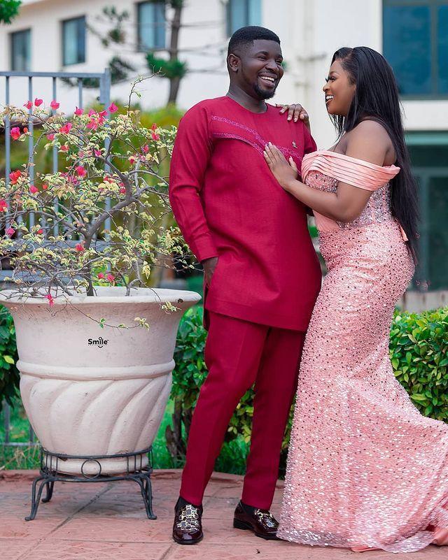 Crystals Plus Size Evening Dresses Sparkly Sequins Beads Off the Shoulder Sleeveless Ruched Pleats Dubai Custom Made Prom Dress Robe de mariée