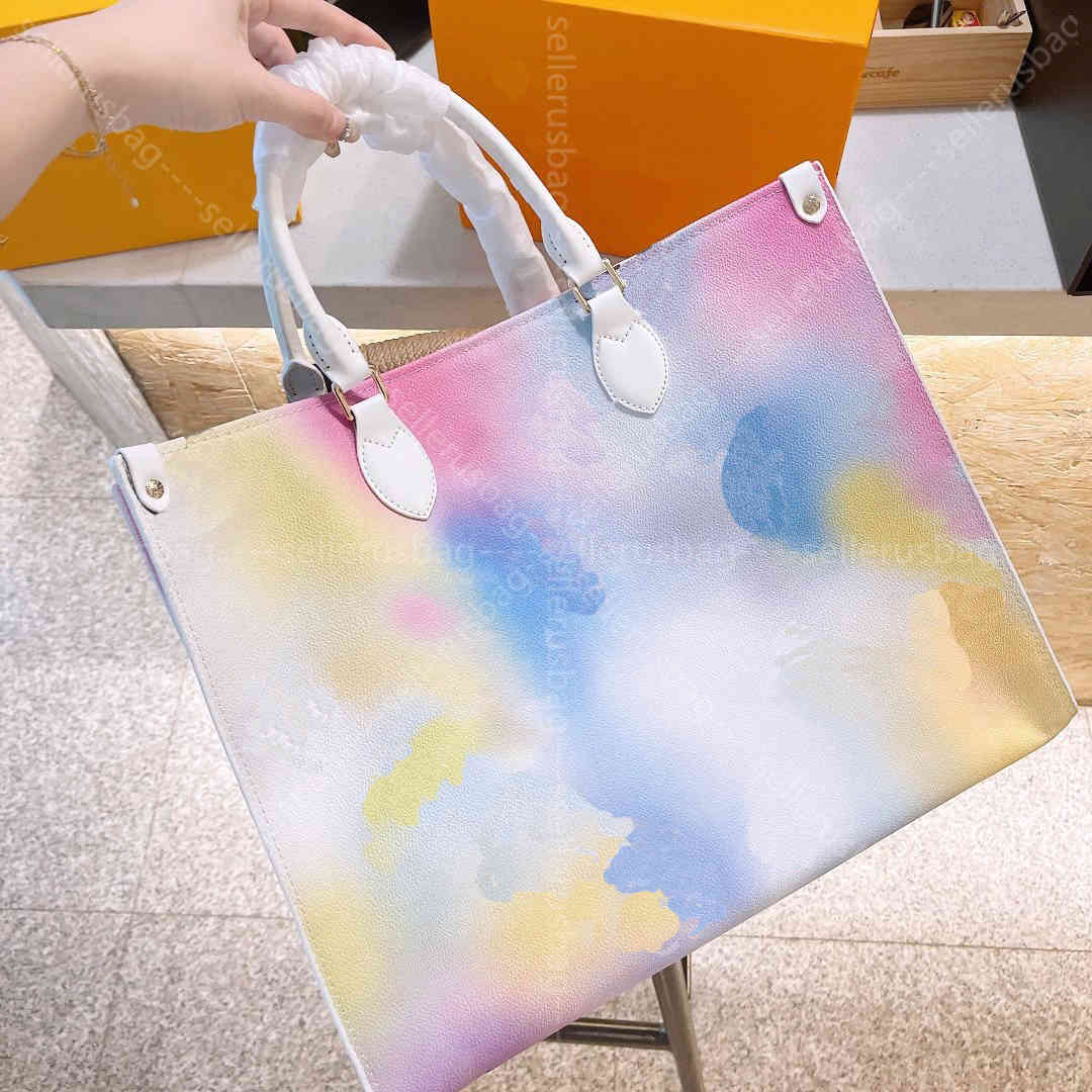 2021 High Quality bag handbags Ladies Chain Shoulder Patent Leather Totes Bags, Extra cost
2021 High Quality bag handbags Ladies Chain Shoulder Patent Leather Totes Bags, Extra cost