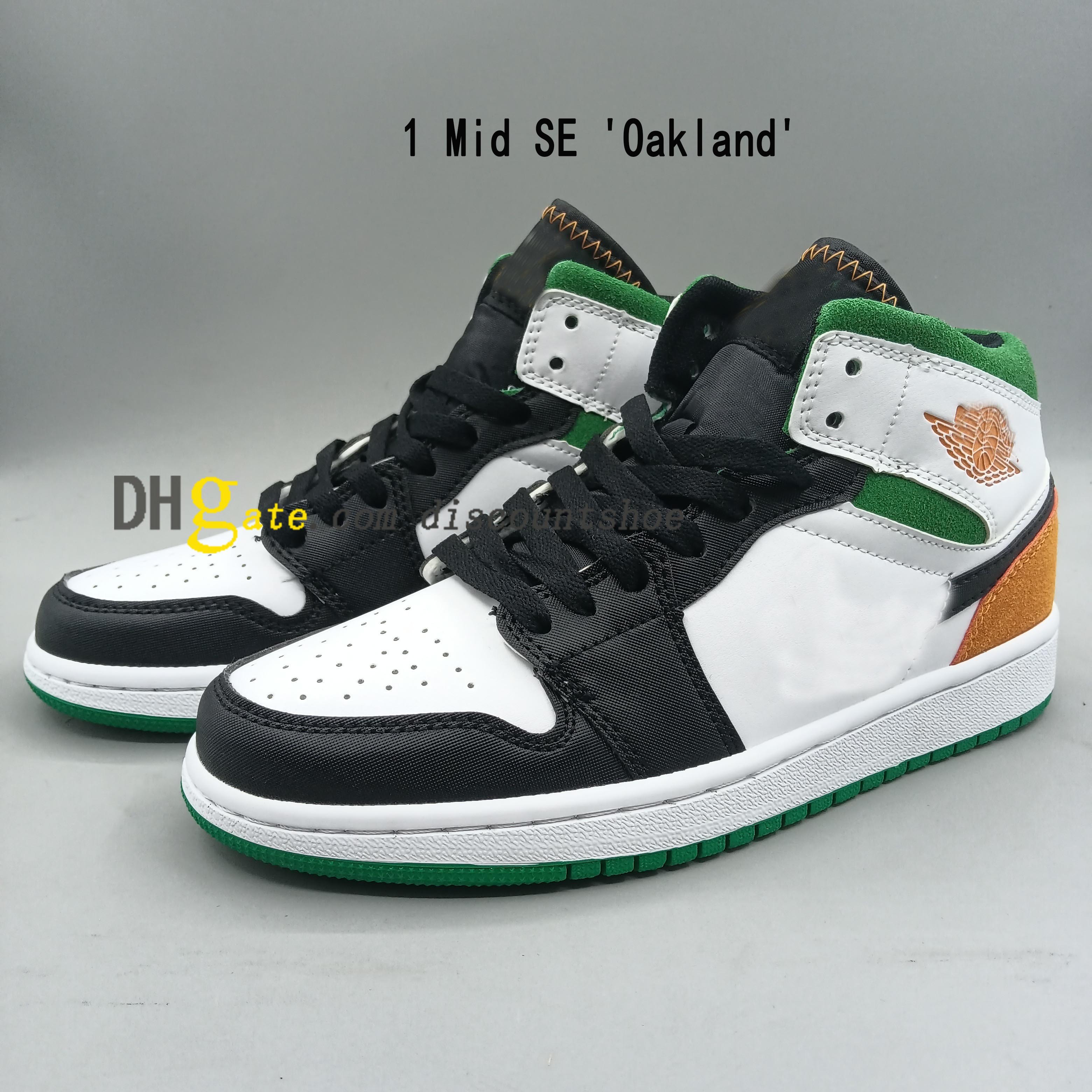 jumpman 1 Mid SE Oakland Basketball shoes 1s High men women sneakers Black Gym Red Racer Blue Rust Pink Electro Orange Iron Purple Deep Roya, Dh7821 500
jumpman 1 Mid SE Oakland Basketball shoes 1s High men women sneakers Black Gym Red Racer Blue Rust Pink Electro Orange Iron Purple Deep Roya, Dh7821 500